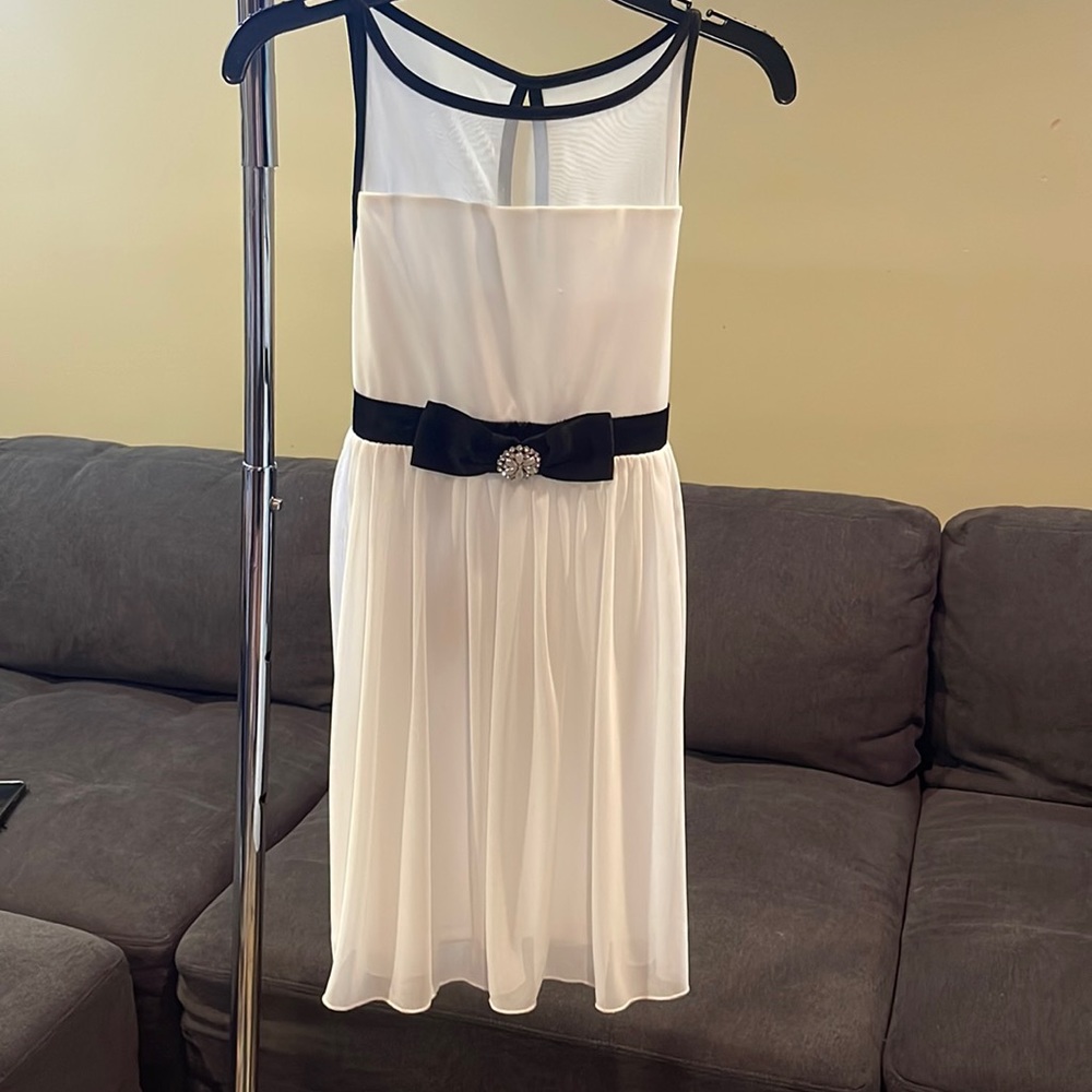 Roxette girls size 8 dress